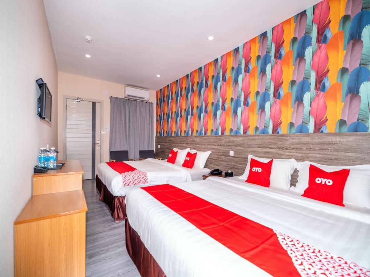 Oyo 90147 Hilltop Hotel Kota Kinabalu Exteriér fotografie